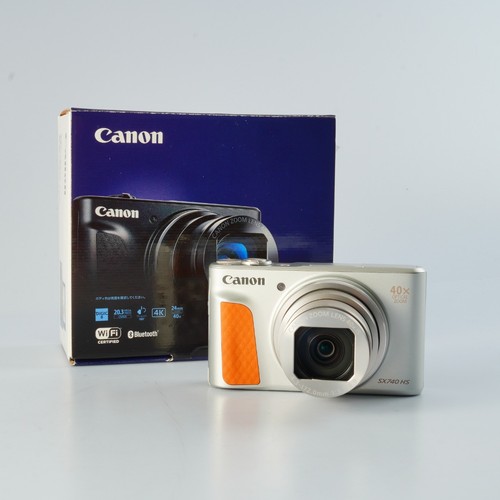 Near mint canon powershot - near,
